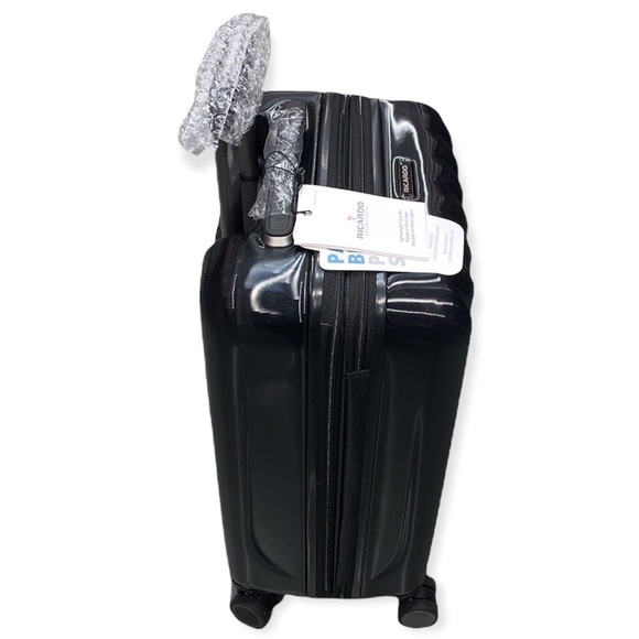 Ricardo Hardside Lightweight Carry On 350o Spinner Luggage Including Accessories - Picture 4 of 16